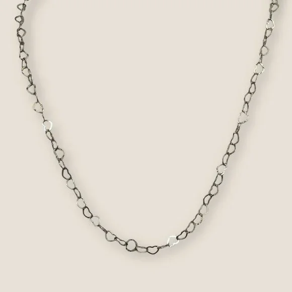 Sterling Silver 925 Dainty Heart Chain Necklace 2.9g 17" Length Made In Italy - Picture 1 of 6